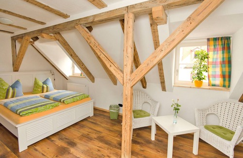 Naumburg House | Pension und Ferienwohnung Onkel Ernst