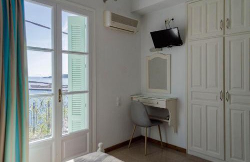 Skiathos Hotel | Pension Ververi