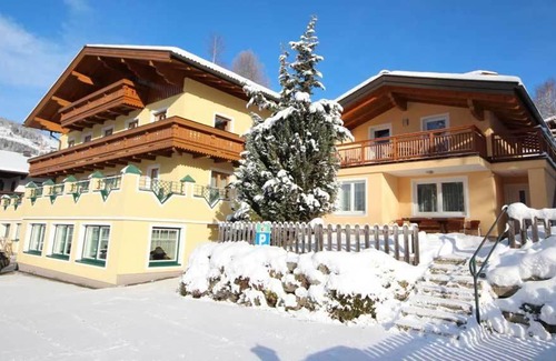 Wagrain House | Pension Zum wilden Hannes