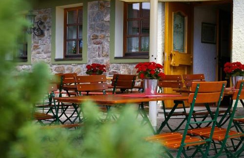 Rabenstein House | Pension Zur Alten Schmiede