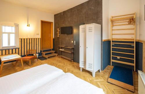 Freyburg House | Pension Zur Neuenburg