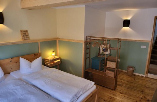 Freyburg House | Pension Zur Neuenburg