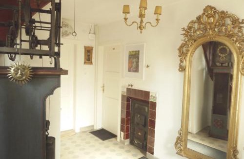 Weil am Rhein House | Pension Zur Rose