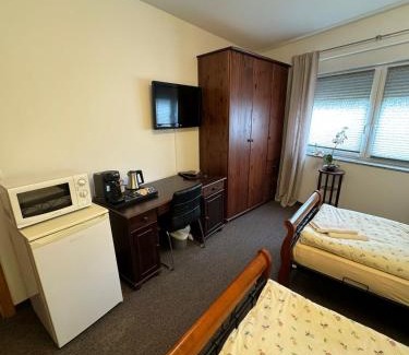Rhein-Erft-Kreis District House | Pension Zur Traube 2