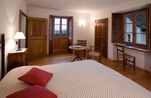 Coglio House | Pensione Ca' Serafina