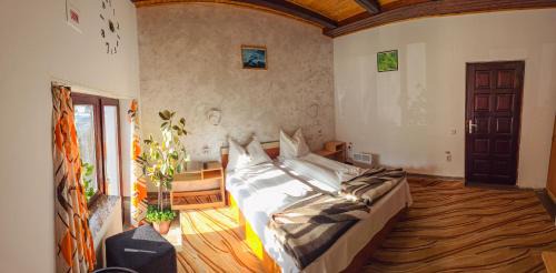 Predeal House | Pensiune turistica Milcov-VLADET