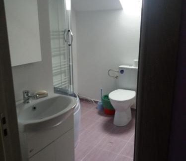 Hereclean Bed & Breakfast | Pensiunea agroturistica Primavara