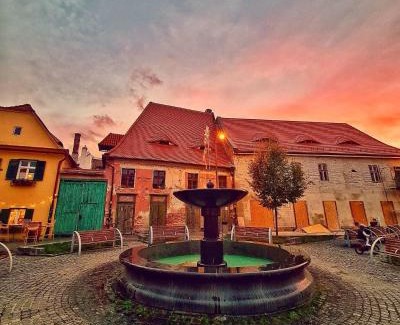 Center House | Pensiunea Cardinal