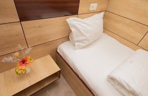 Eselnita Resort | Pensiunea Danubia