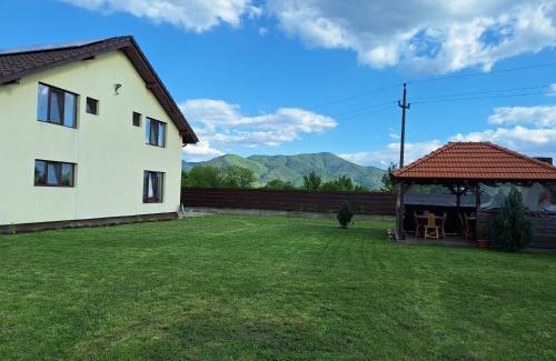 Hateg House | Pensiunea Daria