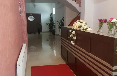 Tomsani House | Pensiunea EL CLASICO PRAHOVEAN