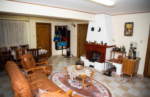 Pausesti-Maglasi Villa | Pensiunea Erik Olanesti