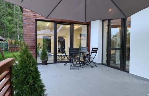 Tarcau House | Pensiunea Floarea Soarelui