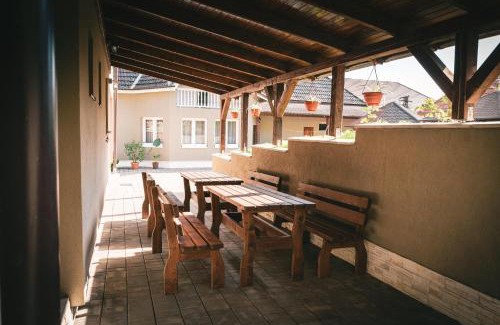 Magherani House | Pensiunea Kacsó