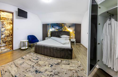 Novaci House | PENSIUNEA MIHAELA-Transalpina