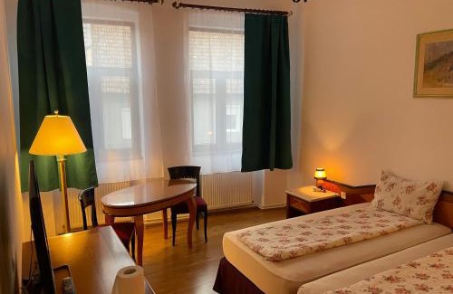 Medias Apartment | Pensiunea Mimi