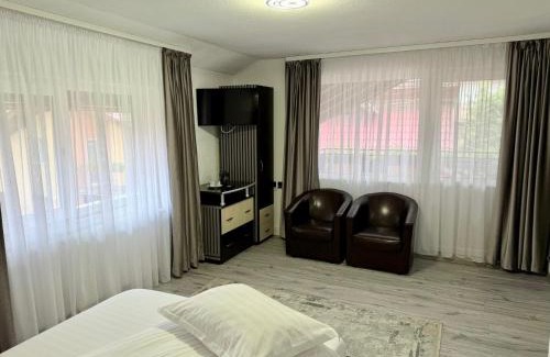 Zarnesti House | Pensiunea Monady