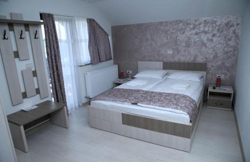 Pestisani House | PENSIUNEA SOFIA