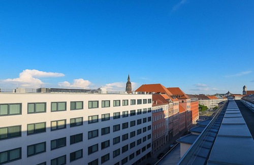 Old Town Apartment | Penthouse Über den Dächern der Leipziger City Luxus Dachterrasse/Kamin/grill