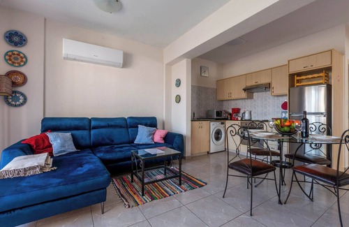 Paphos Apartment | Penthouse 365 Sunsets