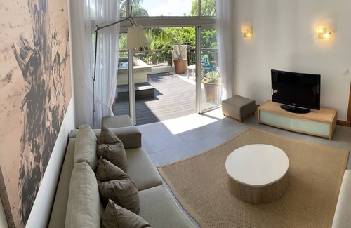 Bain Boeuf Apartment | Penthouse apartment, with private plunge pool, one minute walk from beach