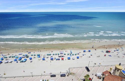 Brush - Stewarts House | Penthouse Beach Villa Ocean Walk Resort Daytona