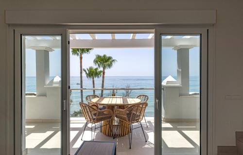 New Golden Mile Apartment | Penthouse Belisimo - gerenoveerd appartement met balkon & zeezicht
