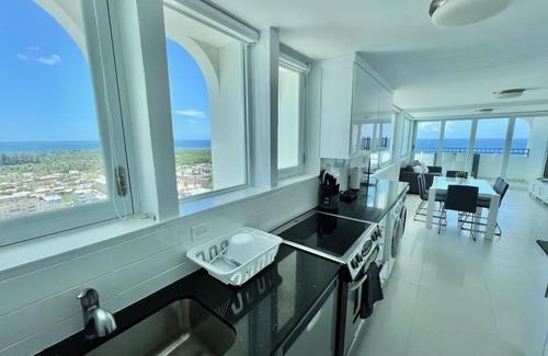 Vilomar Condo | Penthouse Big Balcony Beachfront access 2 King Beds 2Baths