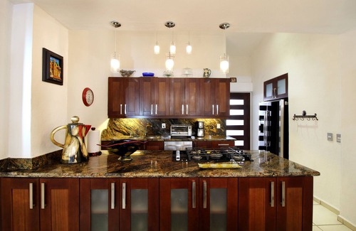 Amapas Condo | Penthouse Condo on the Beach at 701 Playa Bonita