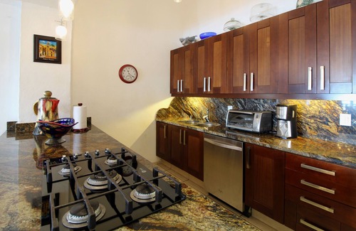 Amapas Condo | Penthouse Condo on the Beach at 701 Playa Bonita