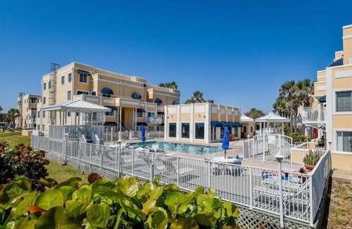 Port Canaveral Condo | Penthouse Condo, ocean view, steps to the beach