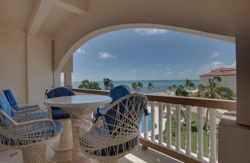 San Pedro Condo | PENTHOUSE CONDO WITH OCEAN AND POOL VIEWS @ GRAND CARIBE RESORT BELIZE
