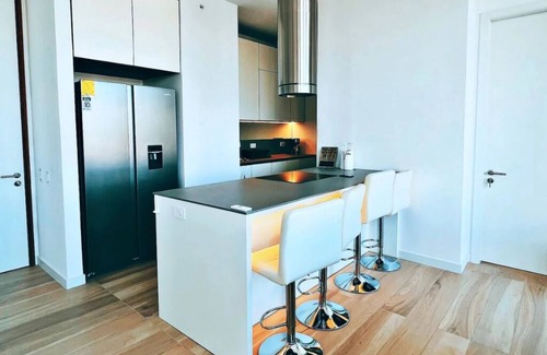 La Carolina Apartment | Penthouse de Lujo en el IQON piso 28 vista loca