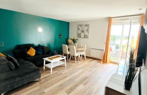 Orly Apartment | Penthouse de standing: Vue paris- 10min de l'aéroport Orly - Parking gratuit