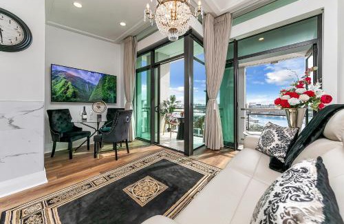 Auckland Central Business District Apartment | Penthouse Glory