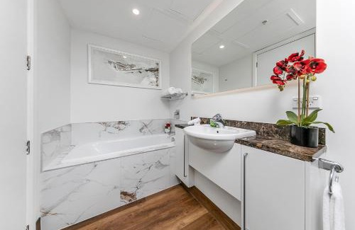 Auckland Central Business District Apartment | Penthouse Glory