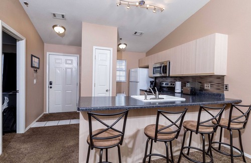 Table Rock Condo | Penthouse Golf View Condo | Brookside Deck