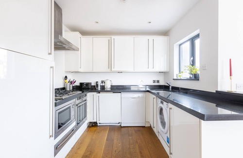 Hoxton West Apartment | Penthouse In Central London