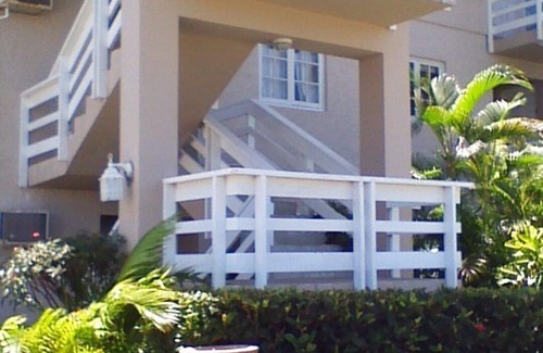 Montego Bay House | Penthouse in Paradise, 3 bedroom includes housekeeper/cook