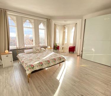 Jozsefvaros Apartment | Penthouse in the castle