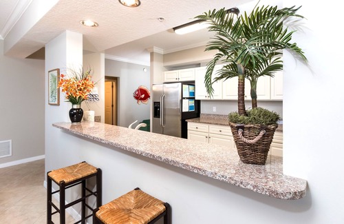 Fort Walton Beach Condo | Penthouse-Lazy River-Private Hot Tub-Amazing Views-Free Beach Service Set-up