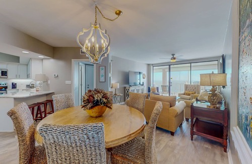 Orange Beach Condo | Penthouse-level condo with ocean views, beachfront access, pools, hot tub, & gym