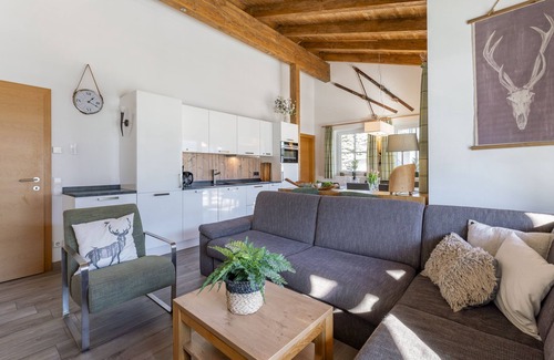 Walchen Apartment | Penthouse near Kaprun with sauna & stunning views