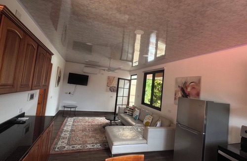 Barrio Ricos y Famosos House | Penthouse, occupy 2, in adult resort, walking 10 minutes to Jaco and beach