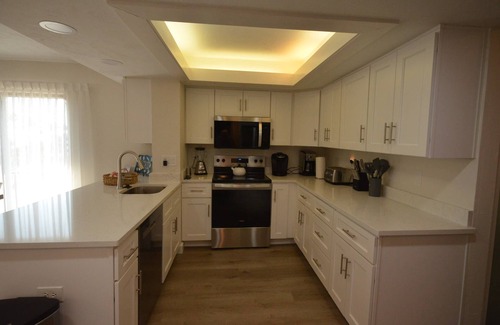 Sanibel Condo | Penthouse on the beach,Rooftop Deck FOR FAB Sunsets & 360 Views, 2 MIN to Beach!
