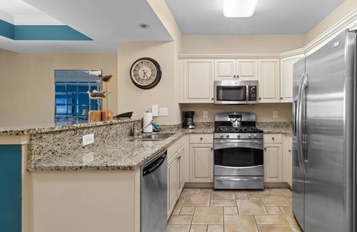Windy Hill Condo | Penthouse Paradise: 2BR/2BA Oceanfront Retreat