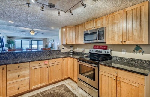 Fort Walton Beach Condo | Penthouse Paradise is a 2 bedroom gulf front condo on Okaloosa Island