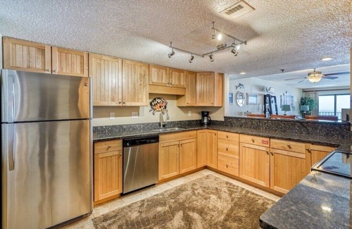 Fort Walton Beach Condo | Penthouse Paradise is a 2 bedroom gulf front condo on Okaloosa Island