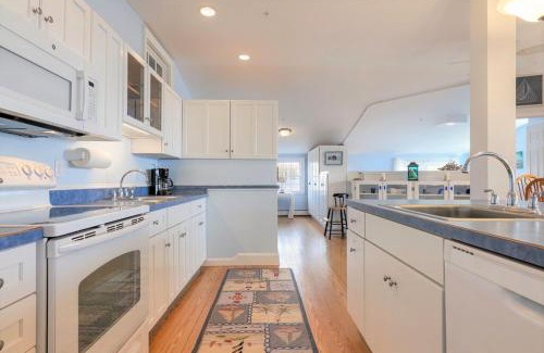 Lincolnville Apartment | Penthouse Private Balconies Beach and Water Views