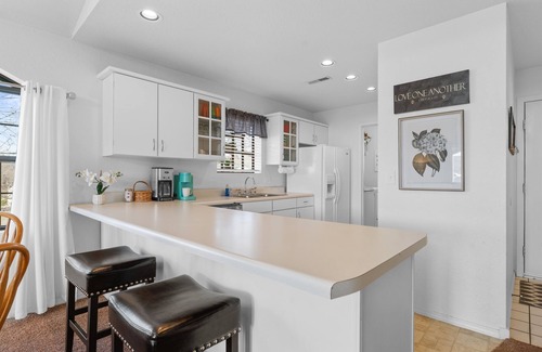 Branson Condo | Penthouse | Quiet End Unit Near Strip + Pool